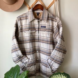 NWT Patagonia Fjord Flannel Insulated Jacket - Size M